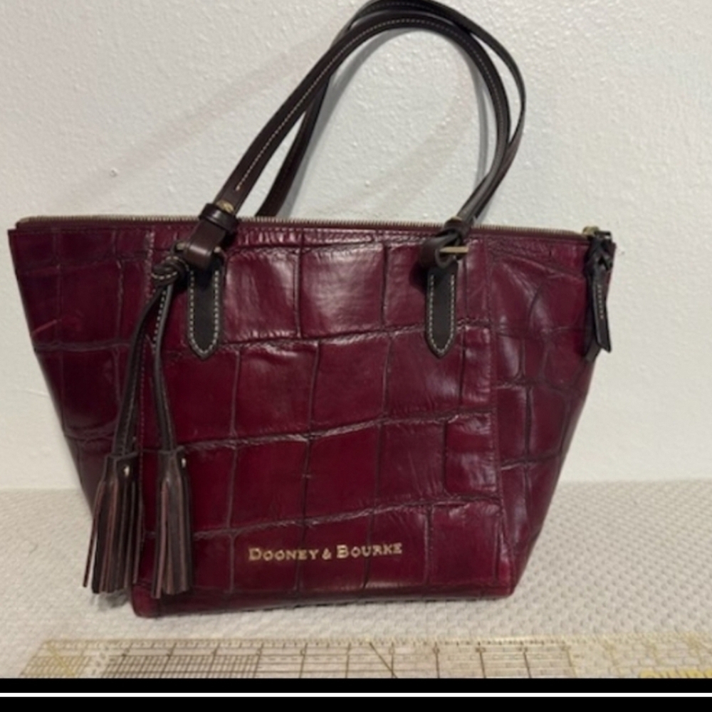 Dooney & Bourke Burgandy Croc-Embossed Tote EUC. L 15", W 5 1/2, H 9"